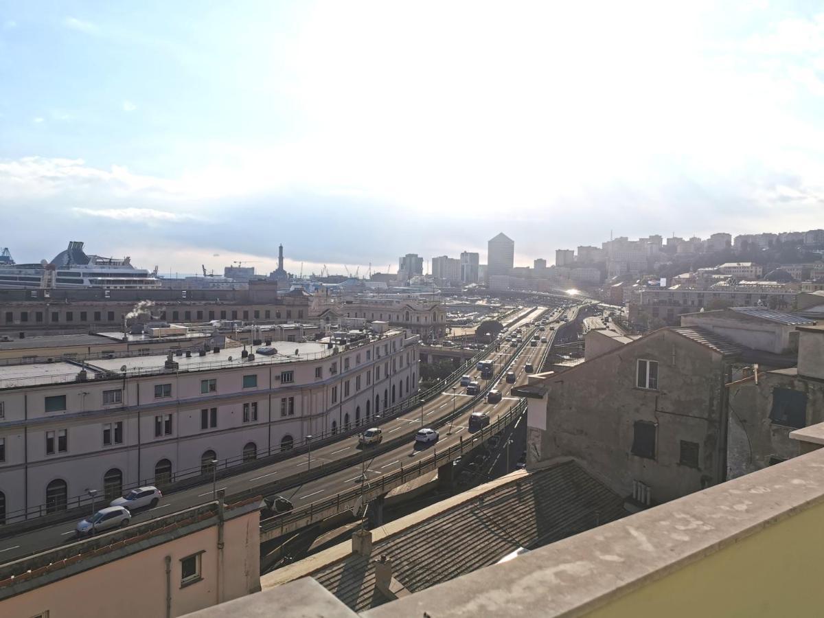 Residence La Lanterna Генуа Екстериор снимка